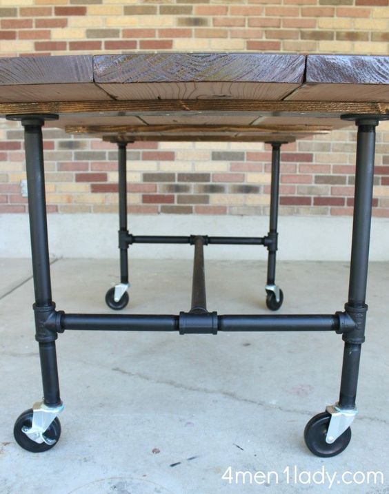 Table on wheels