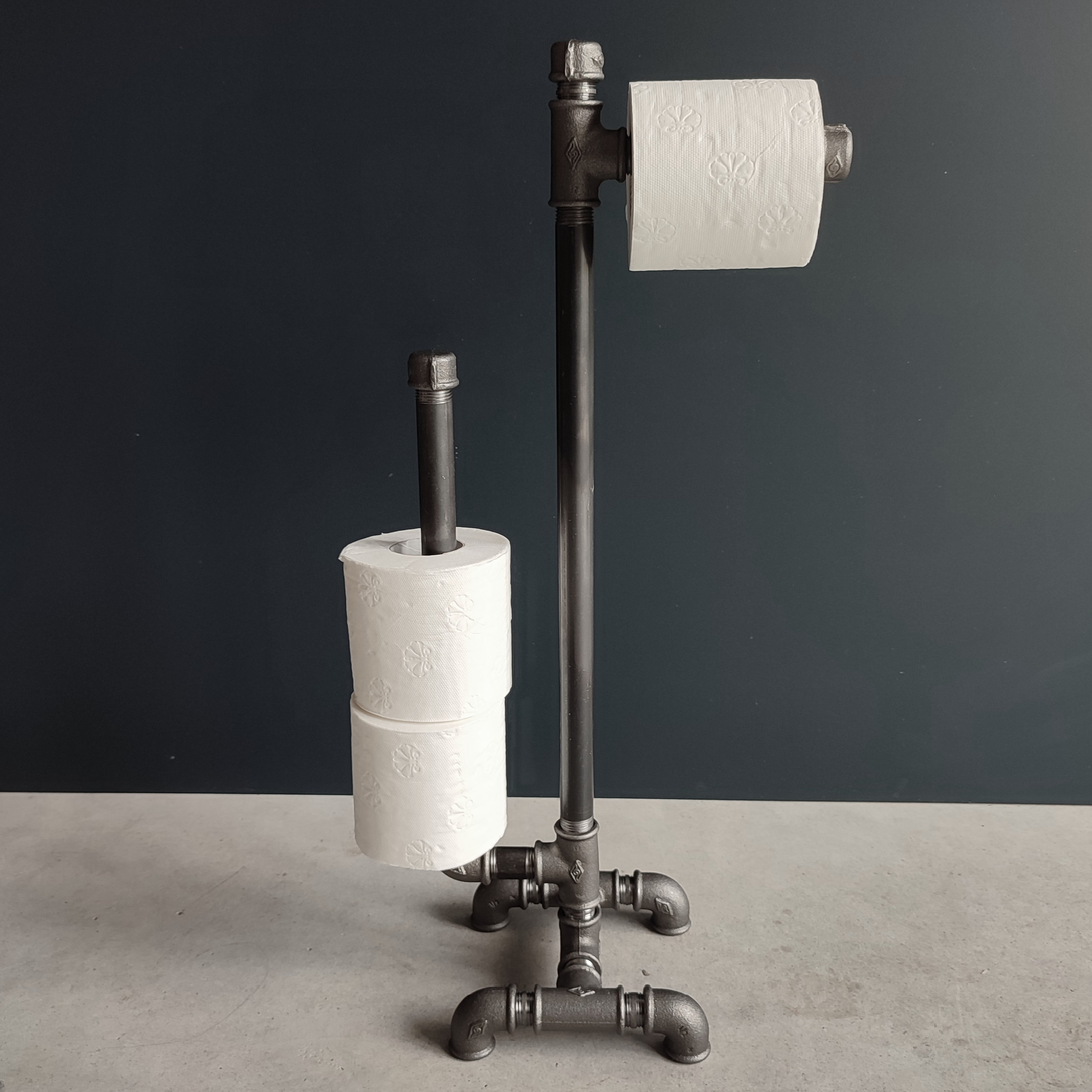 Porte papier toilette sur pied en métal – dérouleur papier