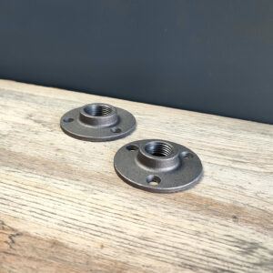 Cast iron floor flange for industrial decoration type 3 holes - MC Fact