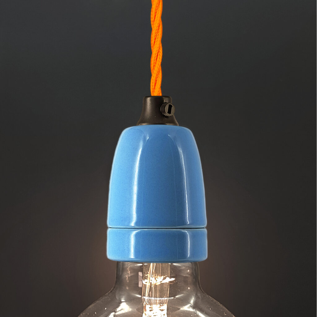 Luminaire suspension Kit E27 douille porcelaine bleu – MCFL0400608B2