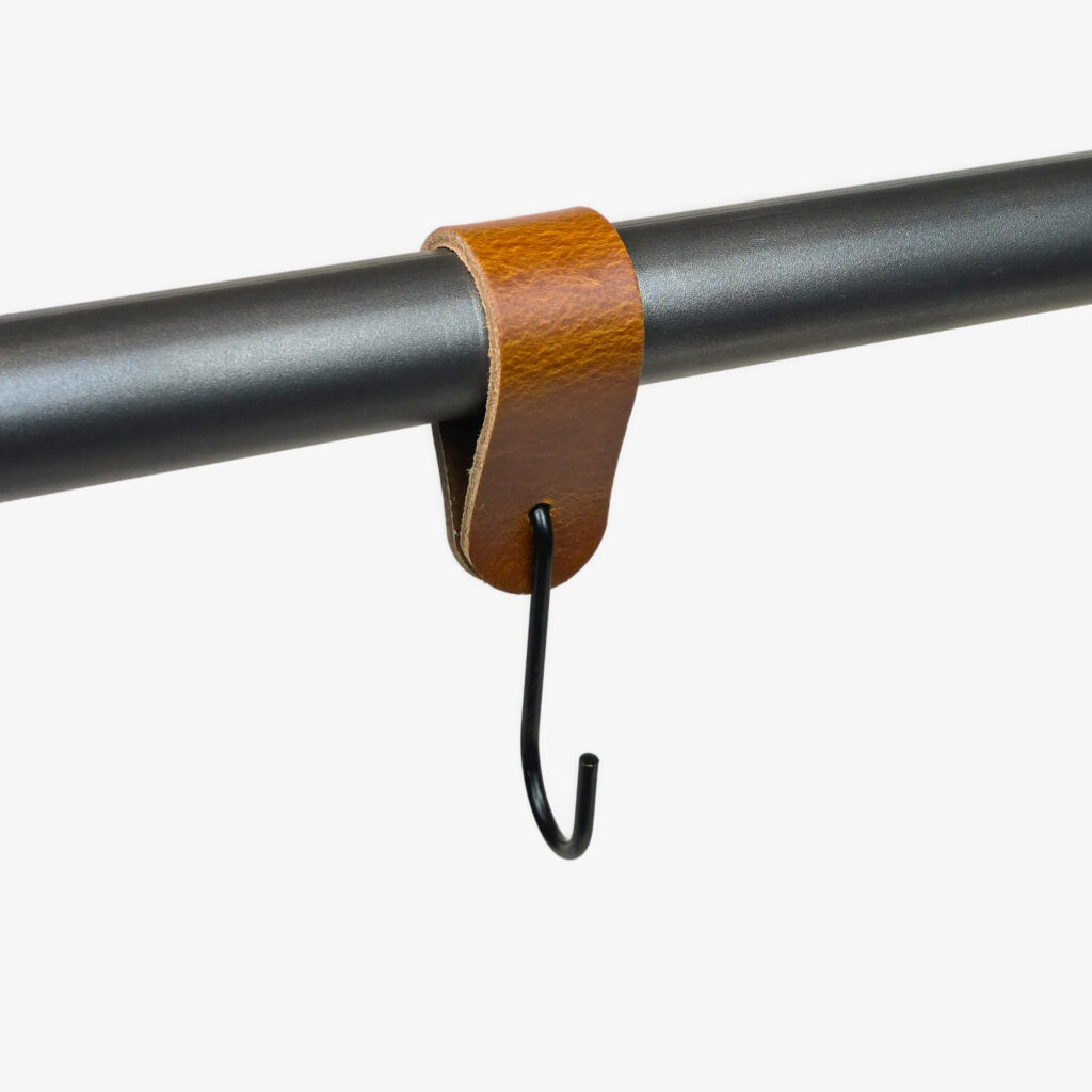 Rounded brown cognac leather coat hook - MCFA0071225L1W0-1