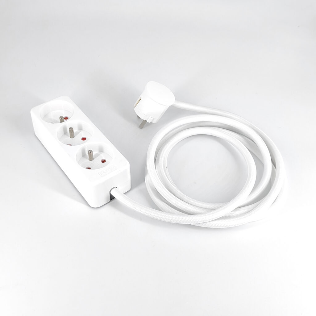 Multiprise Déco Blanc Câble Blanc En Textile Prise Française et Belge &ndash; MCFE2010202T2